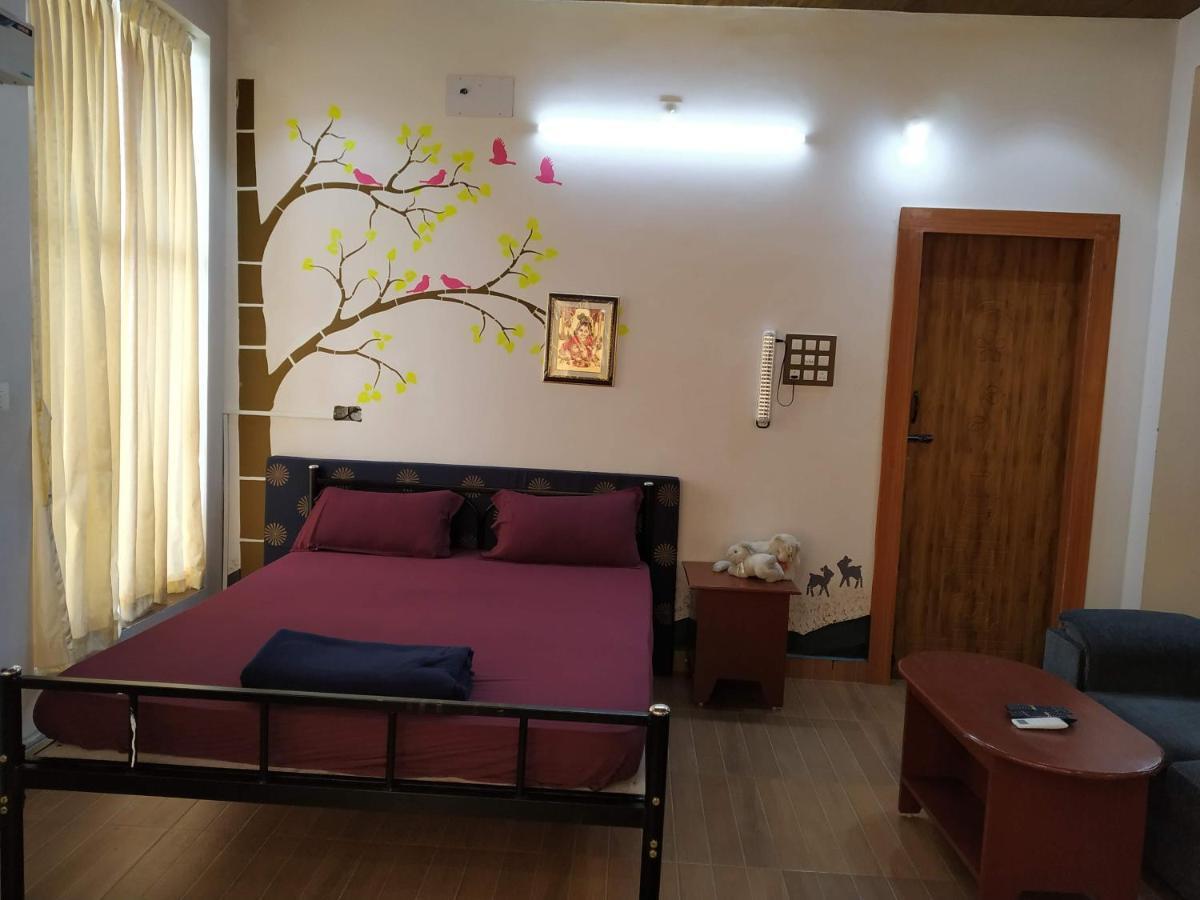 Waves Beach House Puducherry Exterior foto